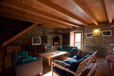 Alberg Casa De Colònies Ridolaina