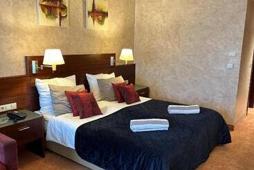 호텔 Domaine De La Forêt