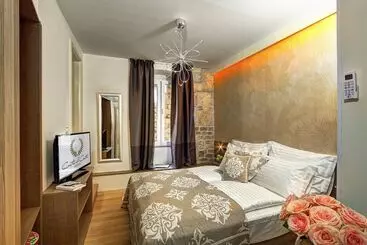 Majatalo Centro Di Centri Rooms