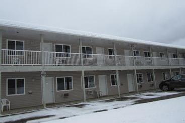 Motel Kacee's Northern Suites