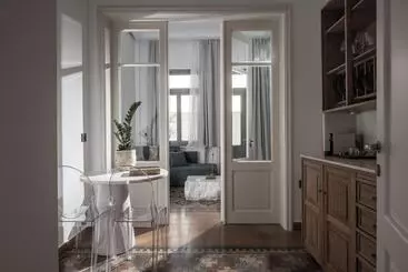 アパートホテル Vegga Suites