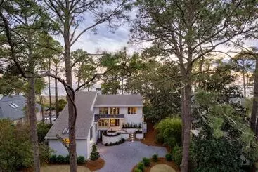 کلبه South Beach Serenity By Avantstay Private Pool + Beach Access