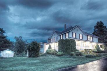 Bed and Breakfast Yesterday Farm