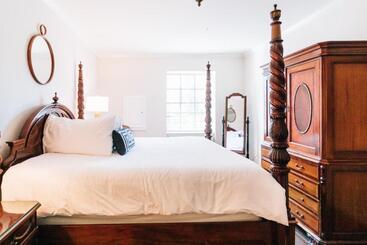 Отель Church Street Inn