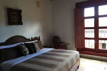 فندق Mansion Real