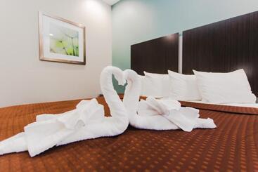 Motel Express Inn Spring