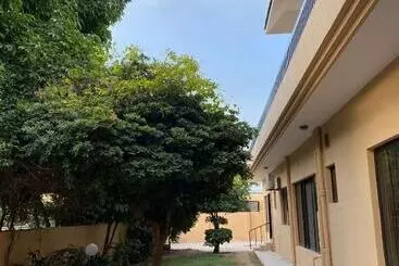Hotelli Durrani Executive   Islamabad F10