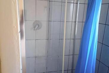 پانسیون Mmj Guest House