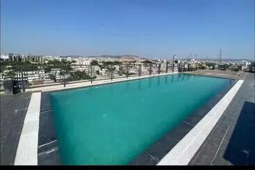 Apartmanszálloda Sheesh Mahal   Family Studio Apt W Pool