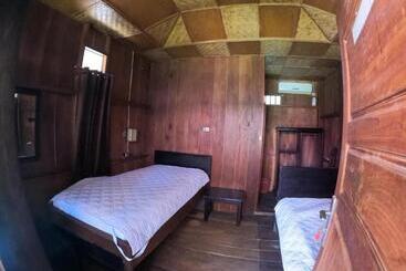 Schronisko Hoga Dive Resort