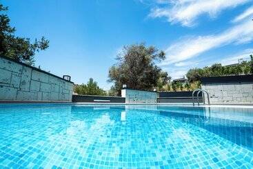 アパートホテル Ayayorgi Homes