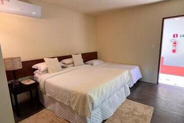 בית מלון כפרי Maroca Pousada De Charme   Ex Victor Hugo