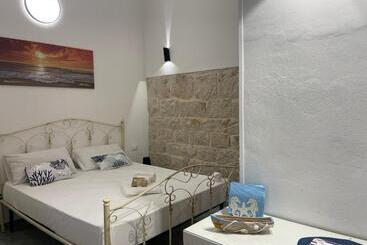 پانسیون Luisa Room