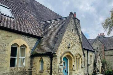 The Old School House Bed & Breakfast