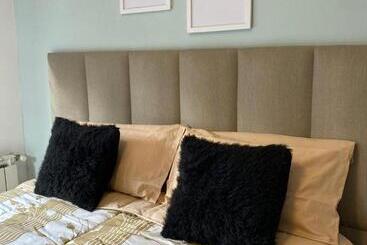 مبيت وإفطار Descanso De Liniers