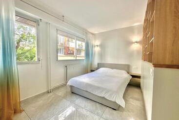 ベッドアンドブレックファースト Elegant And Comfortable Studio Jouvenet