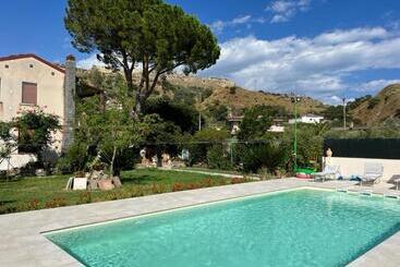 Bed and Breakfast Vida Locrese Con Piscina Salata