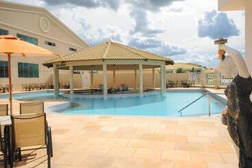 Apart Hotel Diroma L Acqua 1 2 3 4 5   Temporada Cn