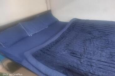 Отель Parwati Lodge And Restaurant