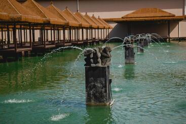 Hotel Monkeys Canopy Resort