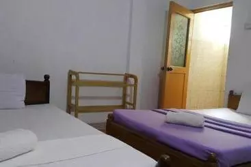 Majatalo Monkey Hostel