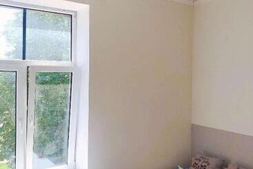 پانسیون Warm & Cozy Apartment At Akmenu Iela