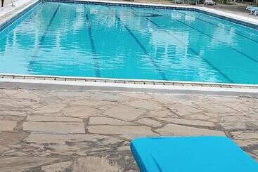 هتل آپارتمان Studio Leliya