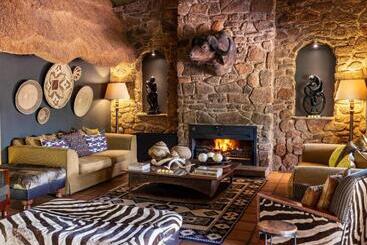 Sable Ranch Thaba Khaya Lodge