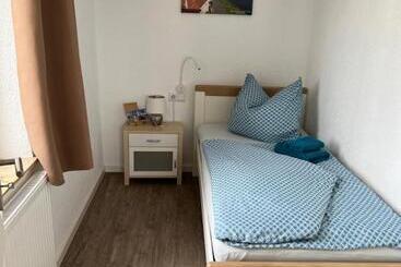 Pension Zum Goldenen Anker Direkt An Der Elbe