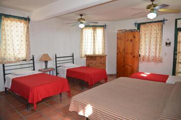 Casabuena B&b