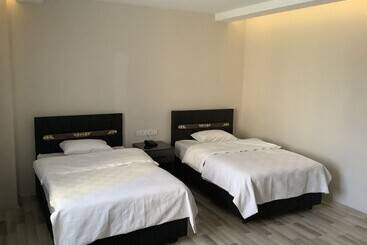 Отель Atlihan Plus