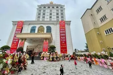 Hotel Khách Sạn Minh Phú Diamond Palace