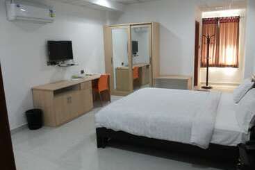 בית מלון כפרי The Iconhomes