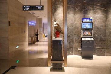 Grand Skylight Hotel Sdp