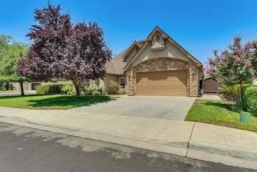 Mökkimajoitus Clovis Retreat W/ Patio & Yard ~ 3 Mi To Old Town!