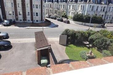 Reşedinta Granada Road Seaside House