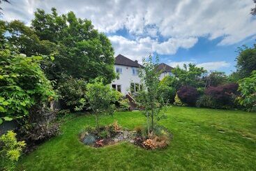 Residencia London Family Home Amazing Garden