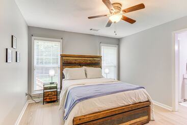 Сельский дом Sunny Augusta Home: Golf, Shop, Explore!