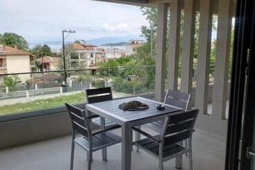 Pensión Aura Luxury Suites   Olympiada Cozy Getaways