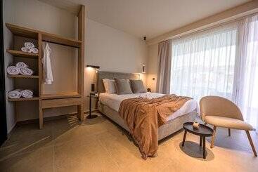 پانسیون Luaz Suites Volos Center