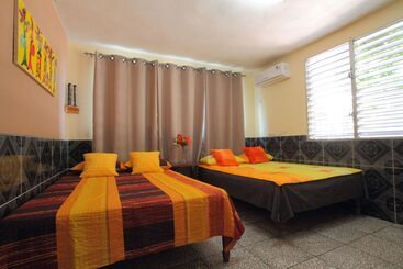 پانسیون Casa Yaima