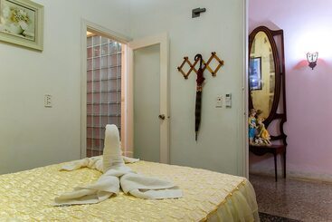 Majatalo Hostal Yakelyn