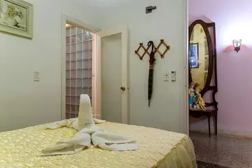 Majatalo Hostal Yakelyn