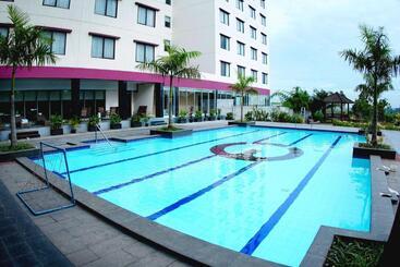 בית מלון כפרי Asialink Premier