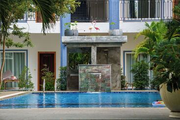 Pensjonat New Dragon Inn Guest House