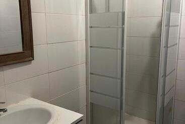 هاستل Chez Mia Paris