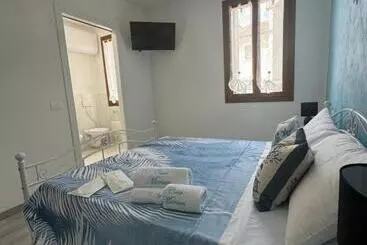 Bed and Breakfast Room Marian