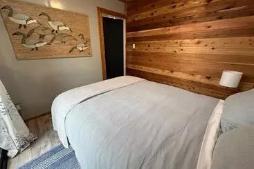 Majatalo Thetis Island Get Away Cottage