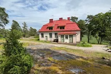 Herberge Kirjais Skola
