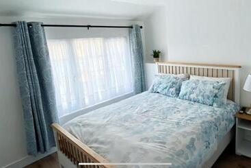 Hostel The Prince Albert, Whitton